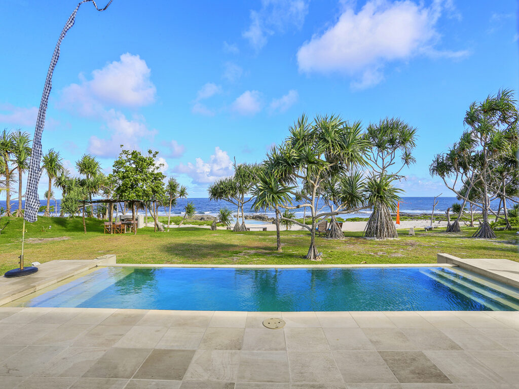 Booking Villa Blanc Villa Blanc In Vanuatu Private Beach Pool Villa